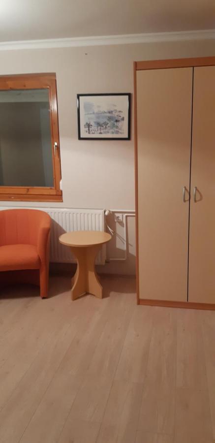 Antal Apartmanok 佐洛卡罗斯 外观 照片